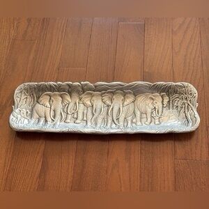 Arthur Court aluminum Elephant Tray Vintage 1986 GORGEOUS! 19”x6” Preowned EUC!